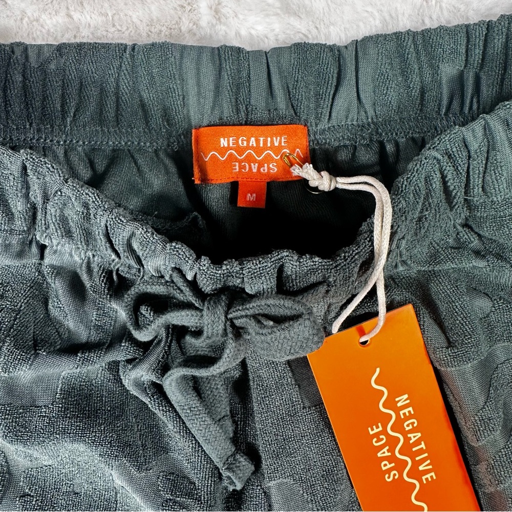 Shorts Set - Picture 5 of 14